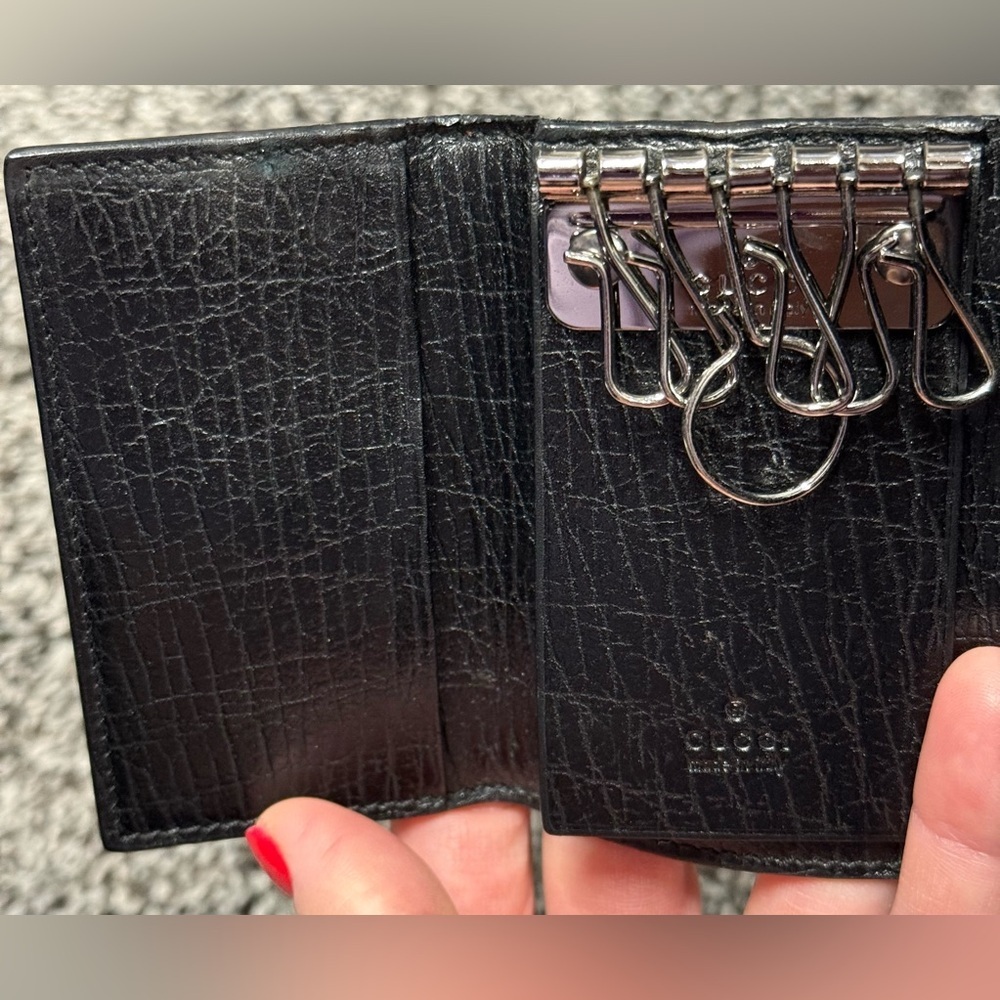 Gucci black/grey key holder - Picture 6 of 9